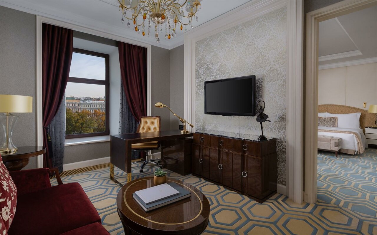 Гостиница The St. Regis Москва Никольская Москва-171