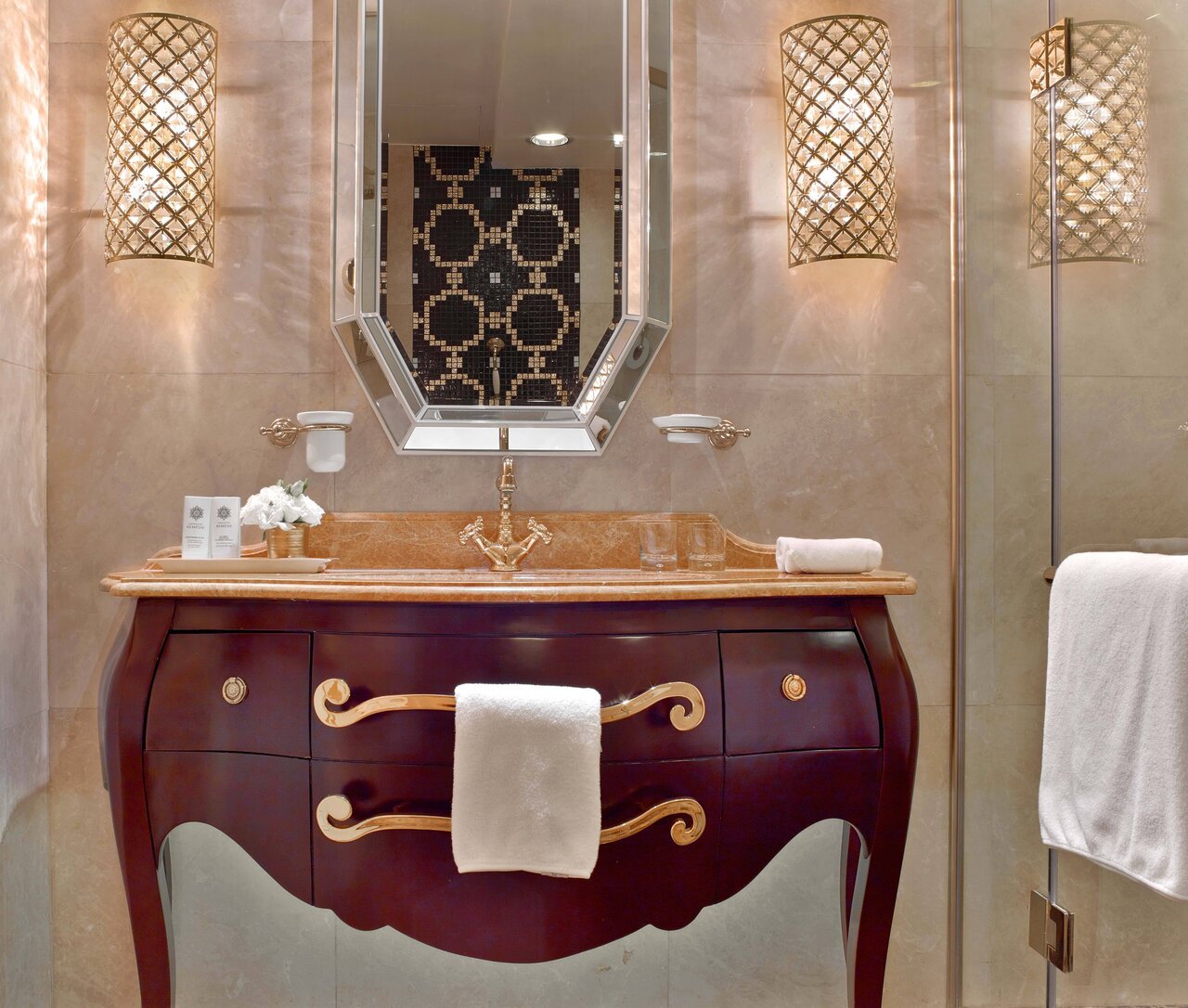 Гостиница The St. Regis Москва Никольская Москва