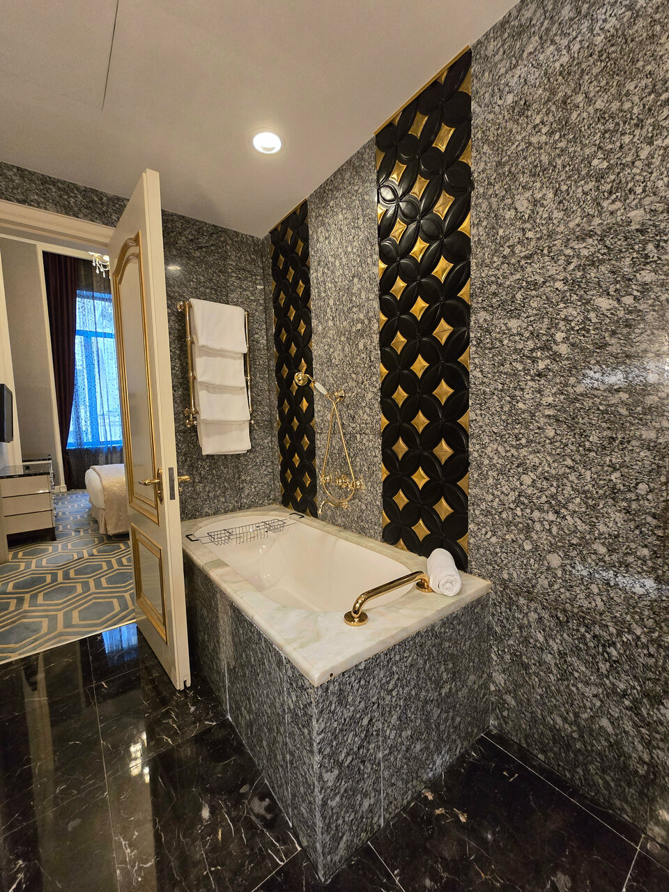 Гостиница The St. Regis Москва Никольская Москва-208