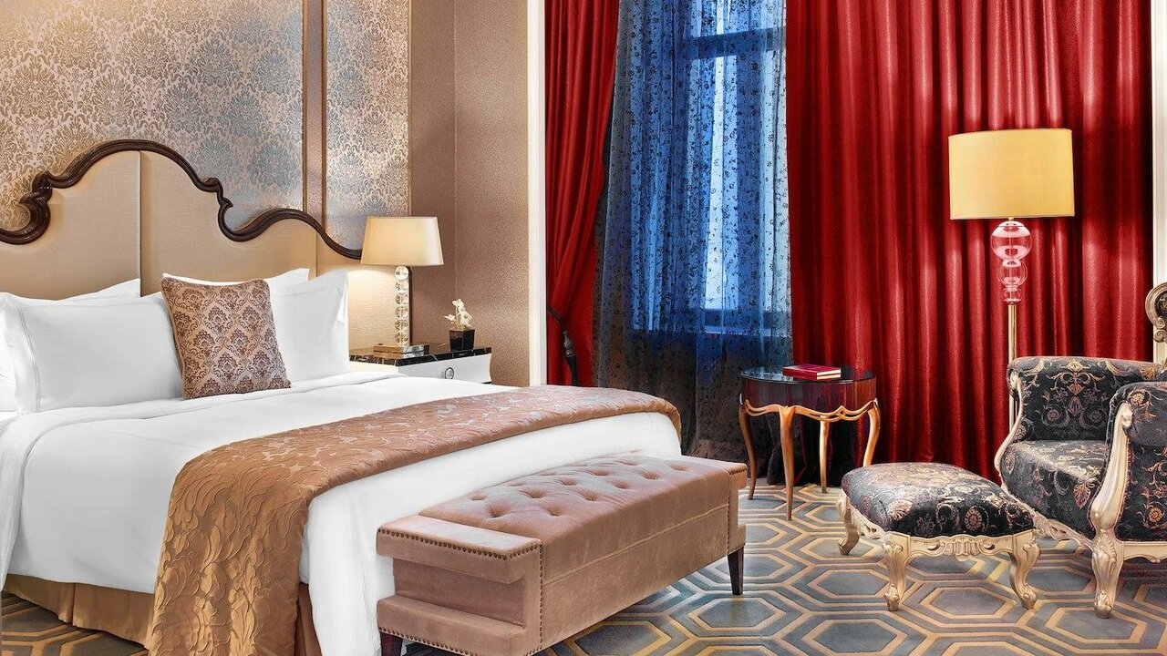 Гостиница The St. Regis Москва Никольская Москва-103