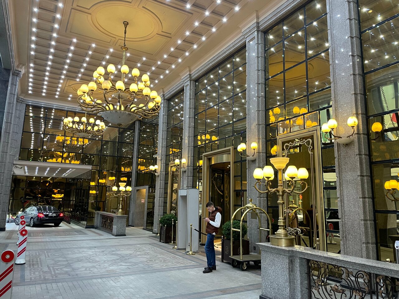 Гостиница The St. Regis Москва Никольская Москва-87