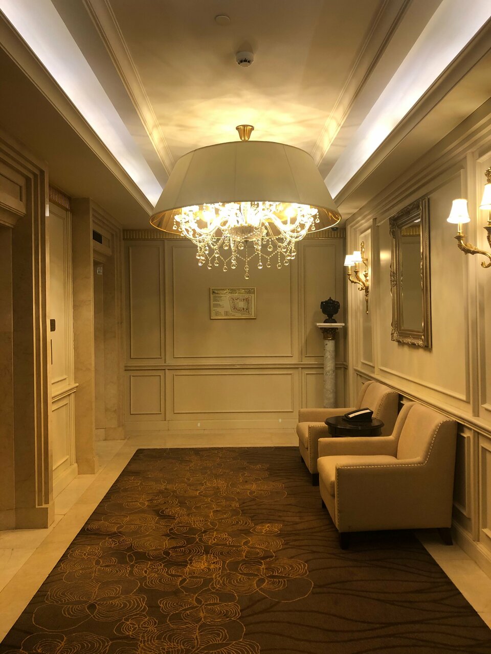 Гостиница The St. Regis Москва Никольская Москва-203