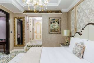 Гостиница The St. Regis Москва Никольская Москва Люкс St.Regis-6