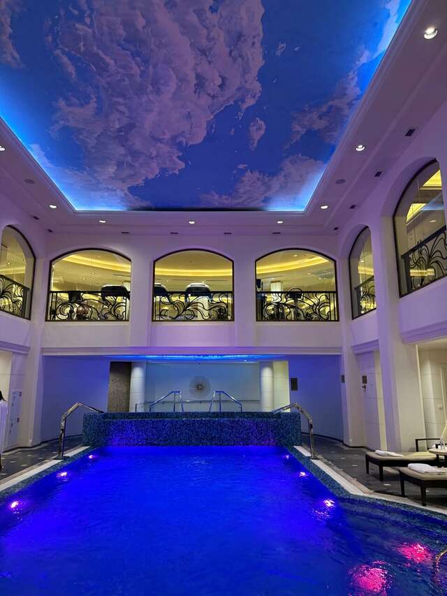 Гостиница The St. Regis Москва Никольская Москва-200