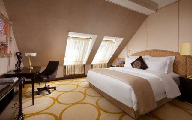 Гостиница The St. Regis Москва Никольская Москва-178